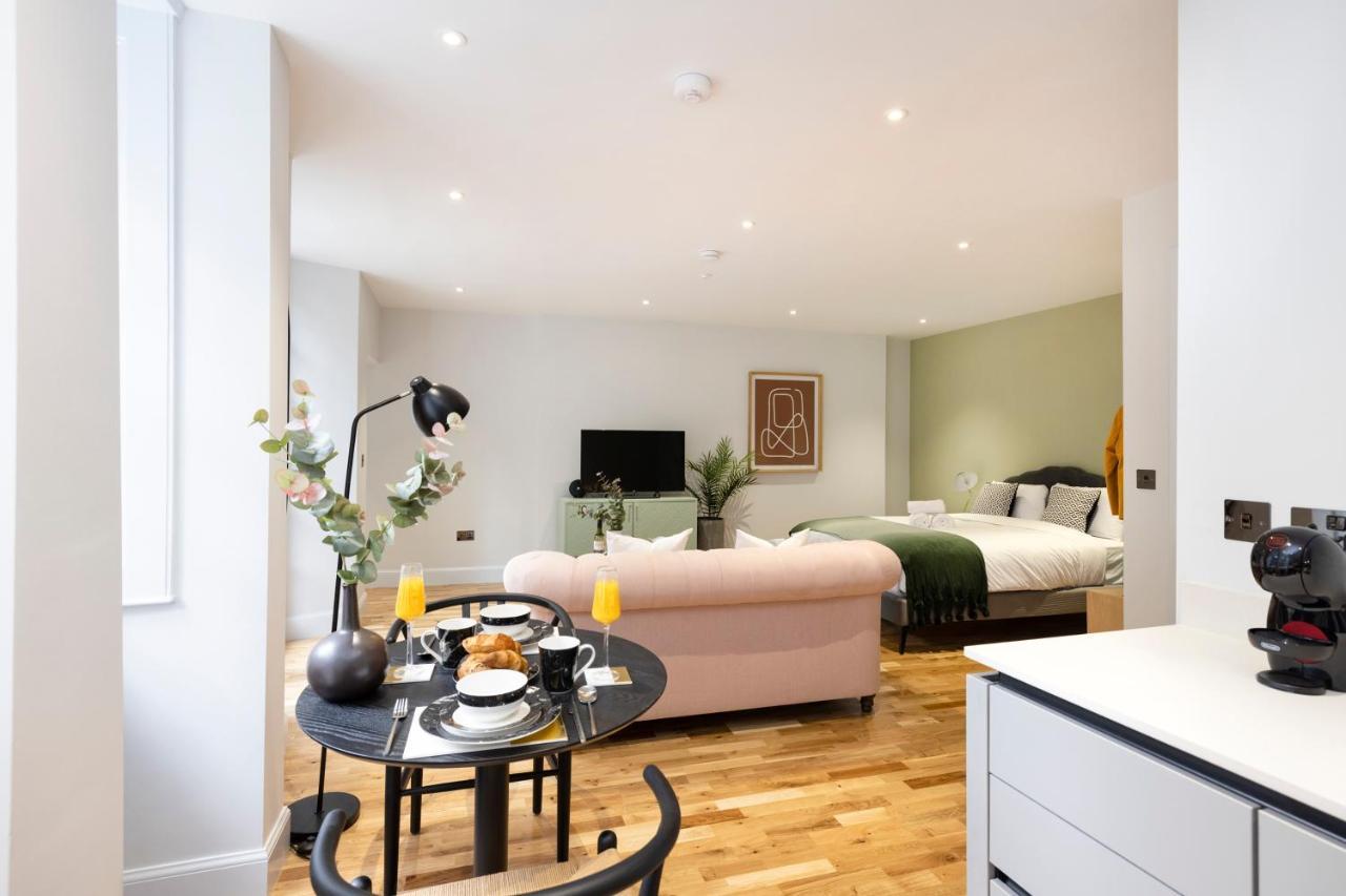 Dragon Suites Luxury Serviced Apartments At Alva Street EDI Exterior photo
