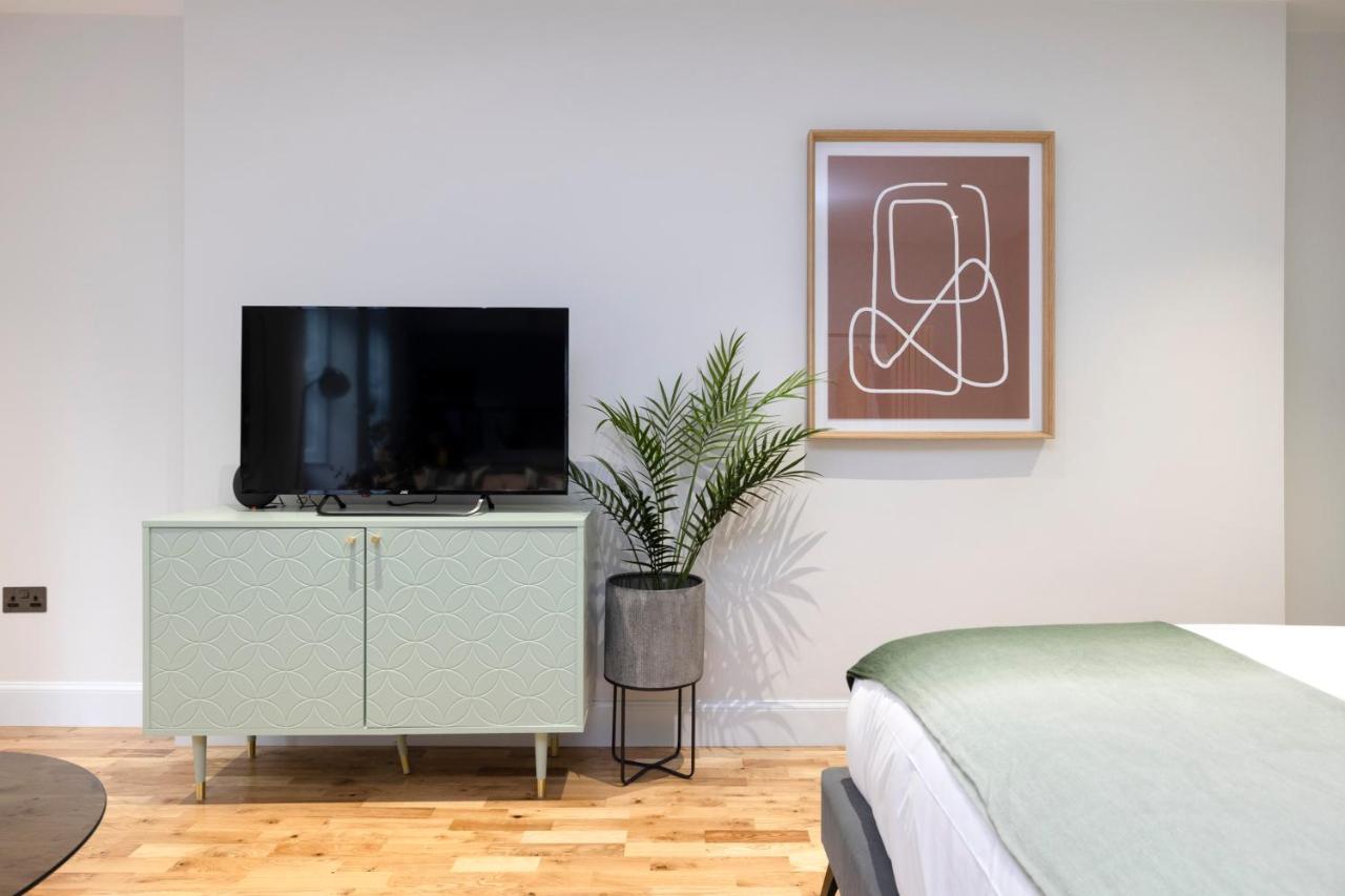 Dragon Suites Luxury Serviced Apartments At Alva Street EDI Exterior photo