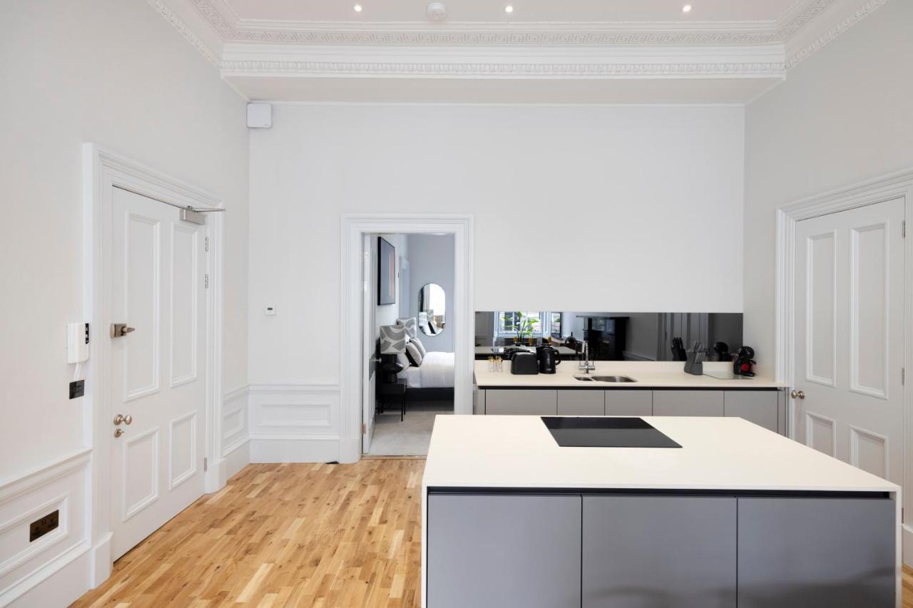 Dragon Suites Luxury Serviced Apartments At Alva Street EDI Exterior photo