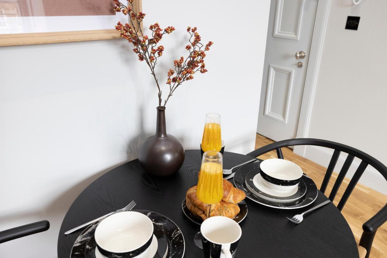 Dragon Suites Luxury Serviced Apartments At Alva Street EDI Exterior photo