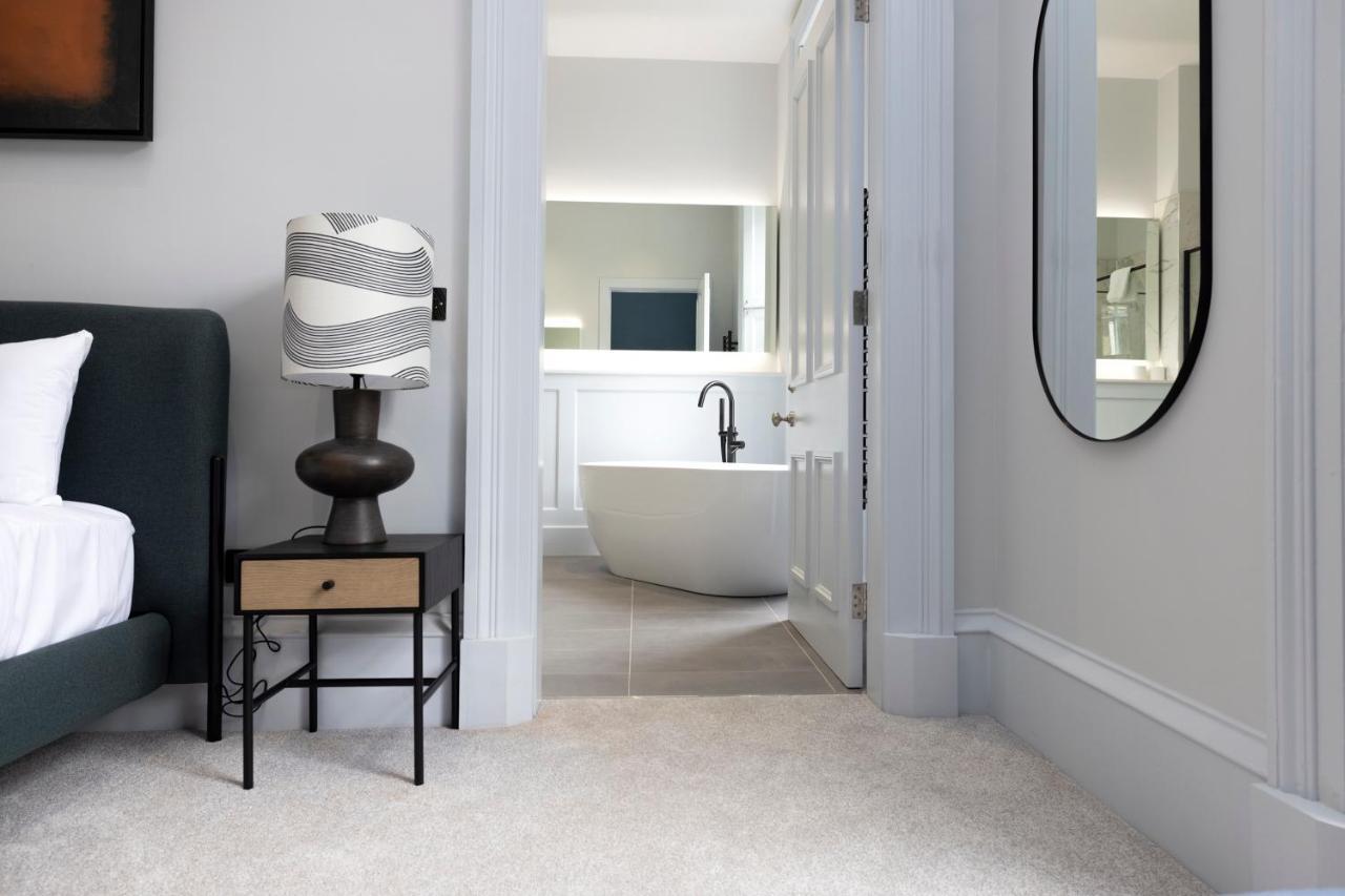 Dragon Suites Luxury Serviced Apartments At Alva Street EDI Exterior photo