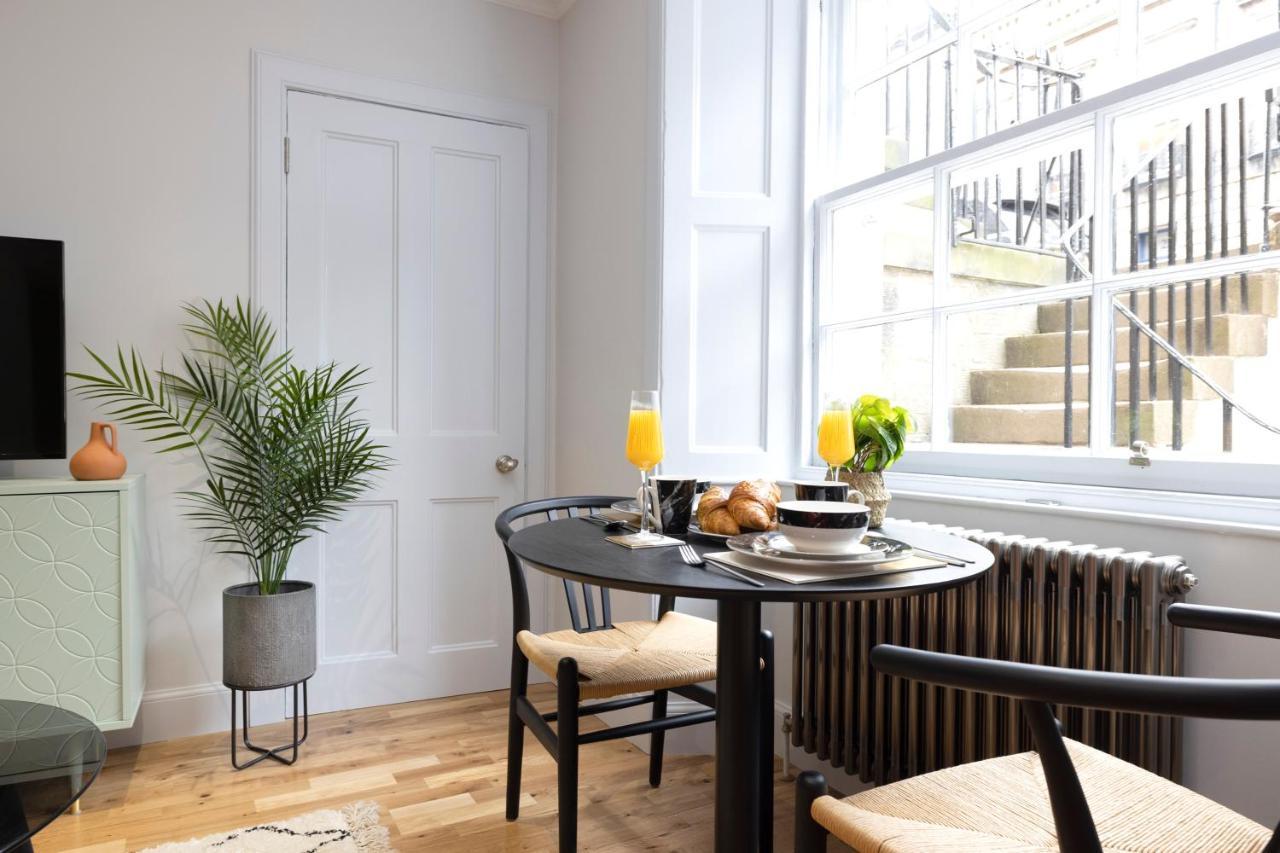 Dragon Suites Luxury Serviced Apartments At Alva Street EDI Exterior photo