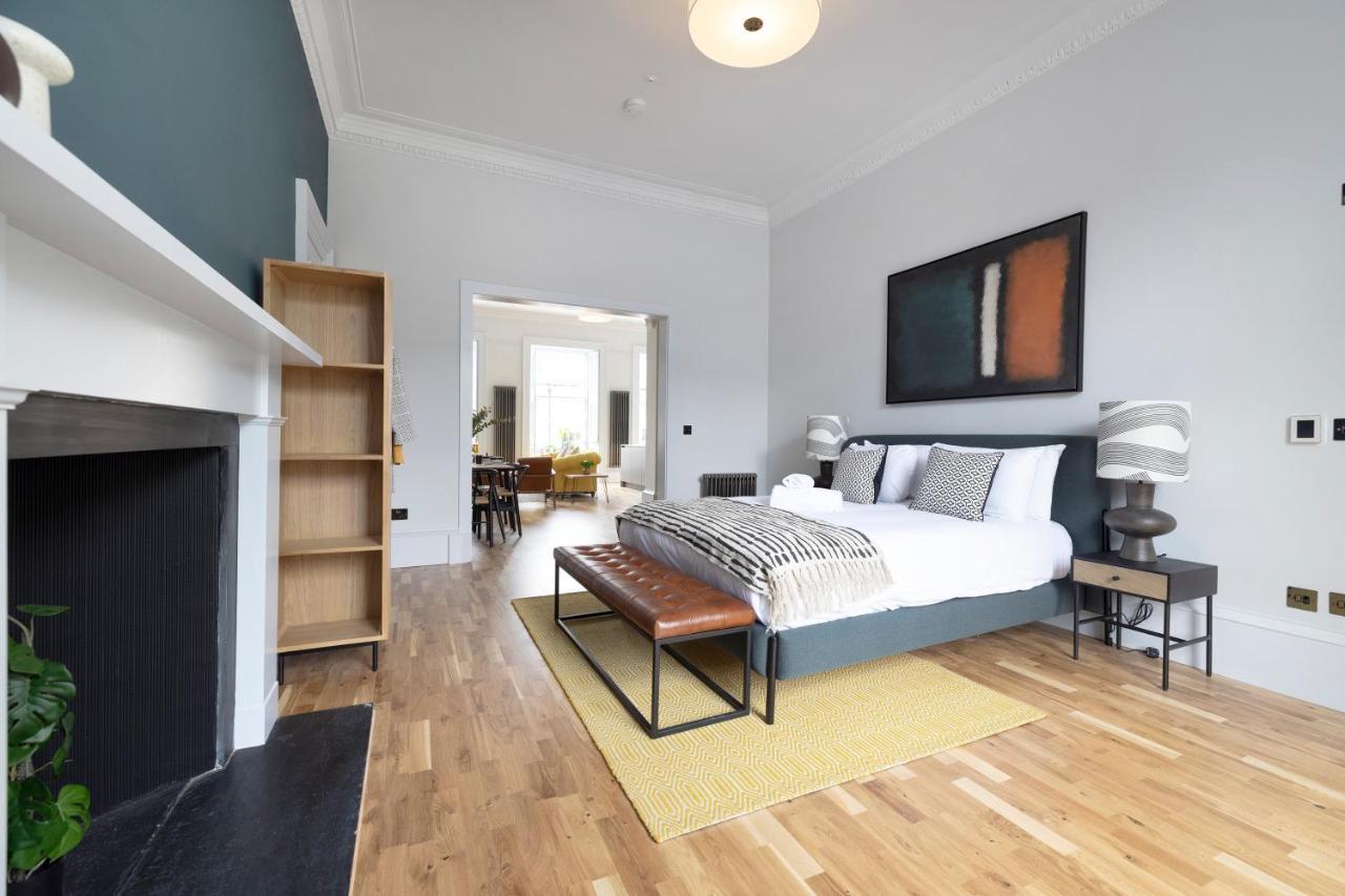 Dragon Suites Luxury Serviced Apartments At Alva Street EDI Exterior photo
